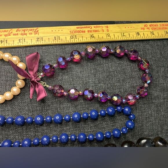 Classy Beaded Necklace Bundle - Picture 3 of 6